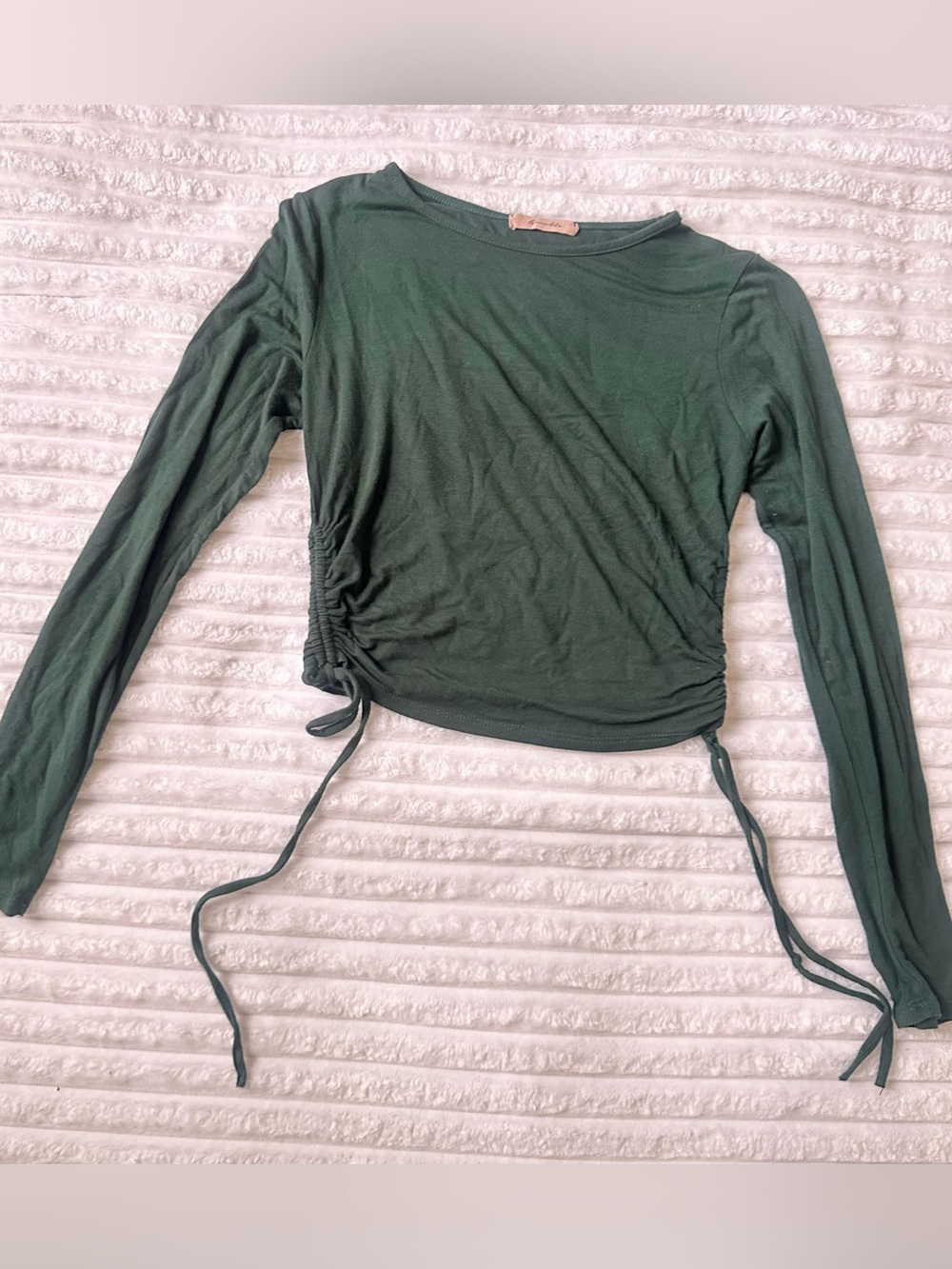 Ruched Side-Tie Long Sleeve Crop Top — Forest Green